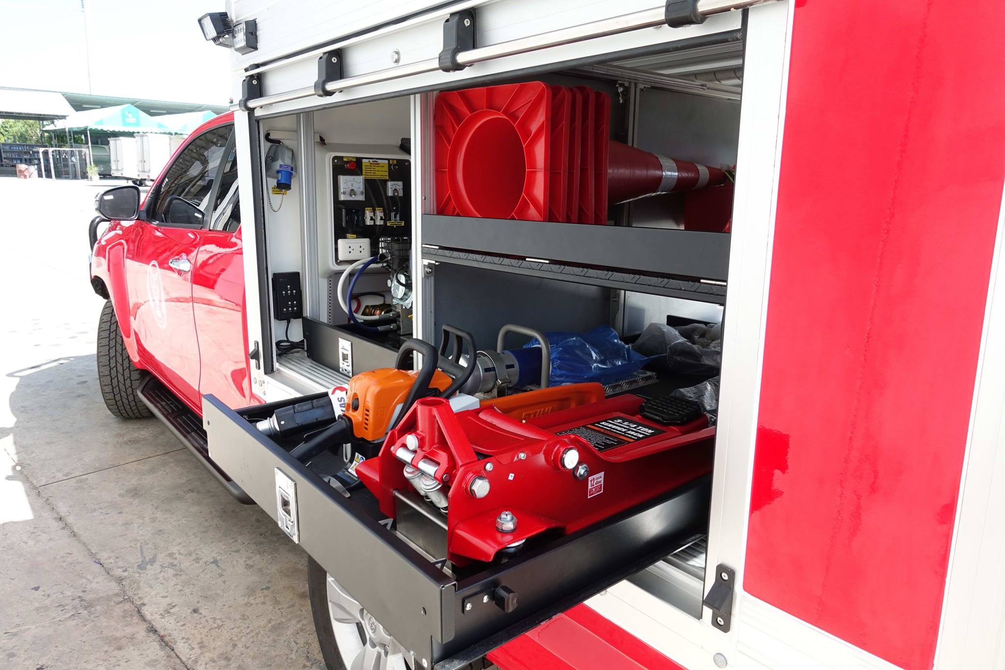 Carryboy Fahrgestellaufbau Modell Fire Rescue