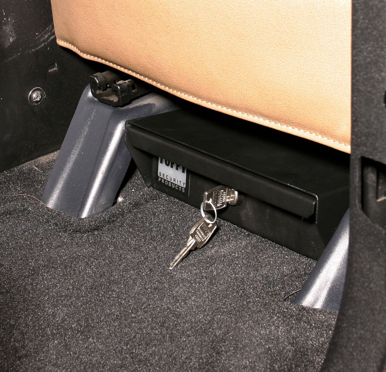 NOVISauto Autosafe Einschubkassette Wertsachensafe Fahrzeug und Camping abschließbar mattschwarz mit Zylinderschloss und Sicherheitsschlüssel