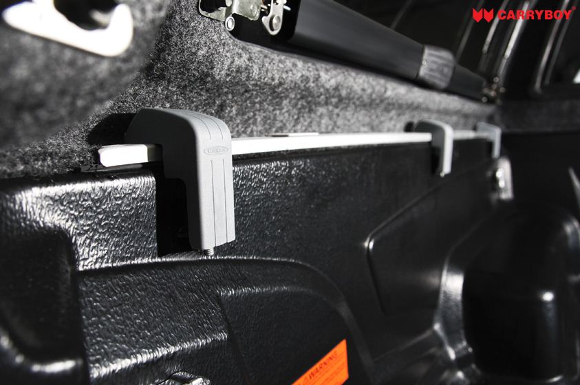 CARRYBOY Hardtop für Mercedes X-Klasse Doppelkabine X250 X350 geschlossene Seiten einfacher Aufbau ohne Bohren