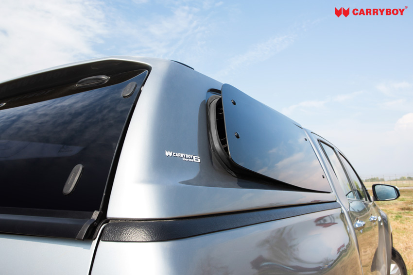 CARRYBOY Sport Hardtop S6-TRD mit Ausstellfenster elegantes Design Toyota Hilux Revo Invincible Doppelkabine  Lüftungsfenster - führend in Qualität und Design