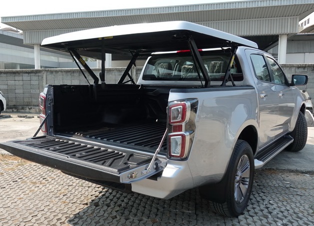 CARRYBOY Laderaumabdeckung SMX mit Motorhub mit Wanne kombinierbar CARRYBOY Laderaumabdeckung SMX mit Motorhub mit Wanne kombinierbar