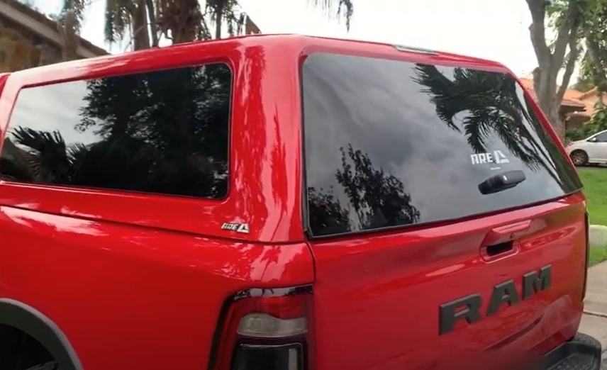 NOVISauto Premium Hardtop mit feststehenden Seitenfenstern ARR19 Revo