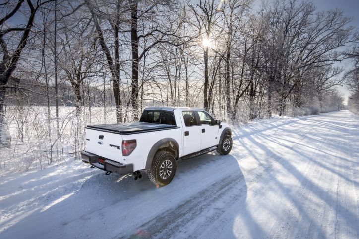 NOVISauto Laderaumabdeckung Faltbar Überkante Ford F150 2015-2020 beständig gegen Witterung und Regen