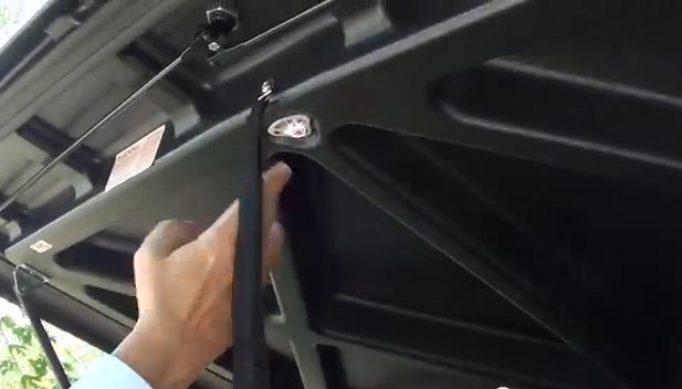NOVISauto Laderaumabdeckung LUX - Fest zum Hochklappen - UCTT07-5,5